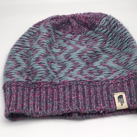 NORTH FACE TRIBE N TRUE BEANIE   NWOT - Picture 1 of 8